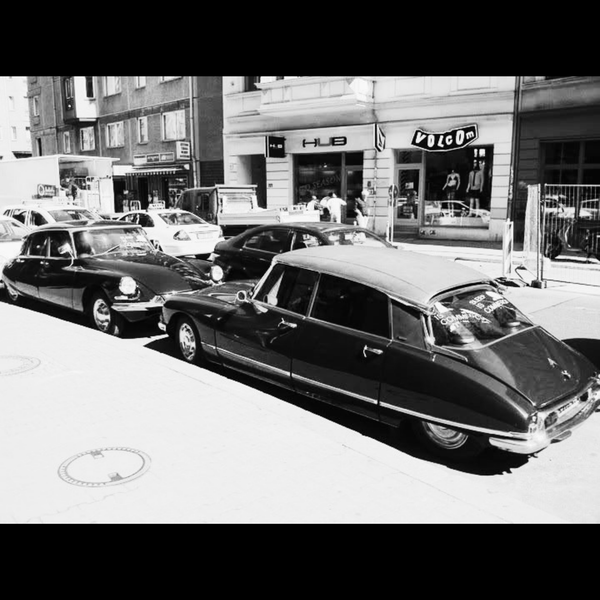 ROLL 001
